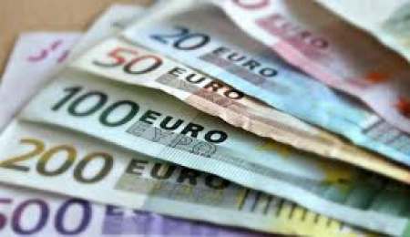 Italy Considers Launching New Currency to Counter Excessive Debt