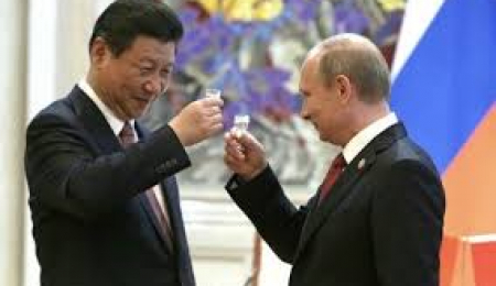 Russia Backs Gold over US Dollars